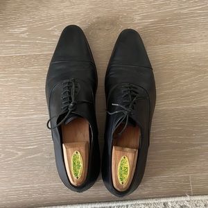 Gucci black cap toe Oxford Dress shoe size 9 US